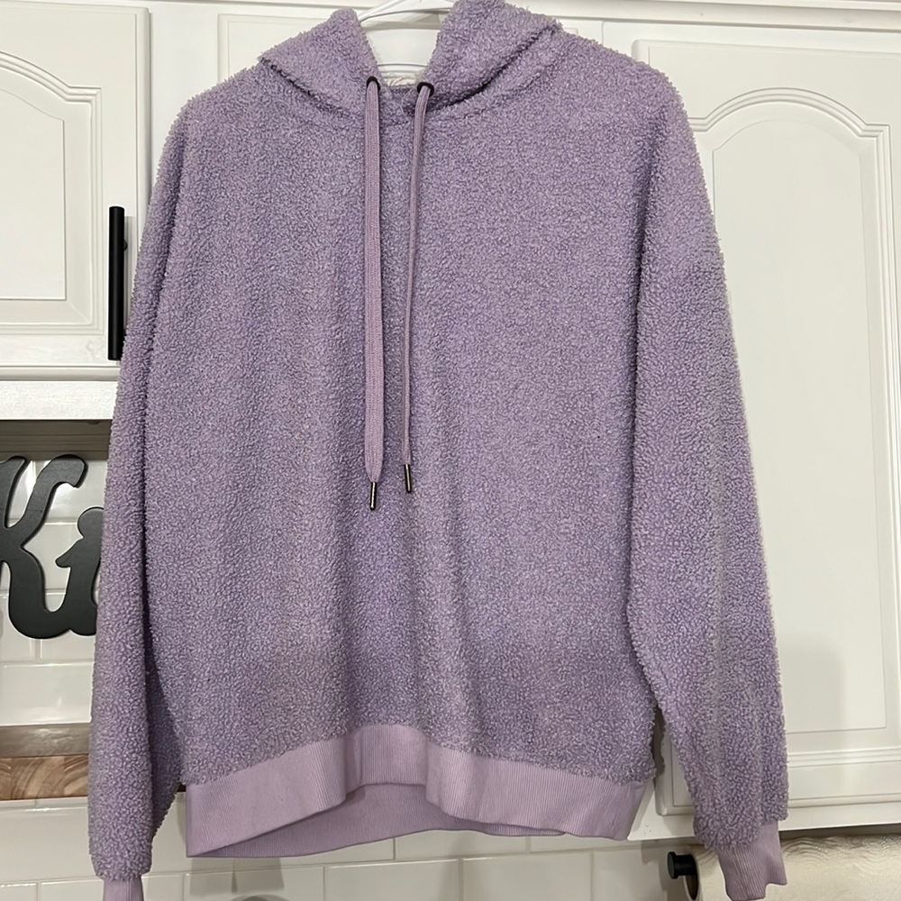 Women’s lavender/light purple weekend edition hoodie - size: M